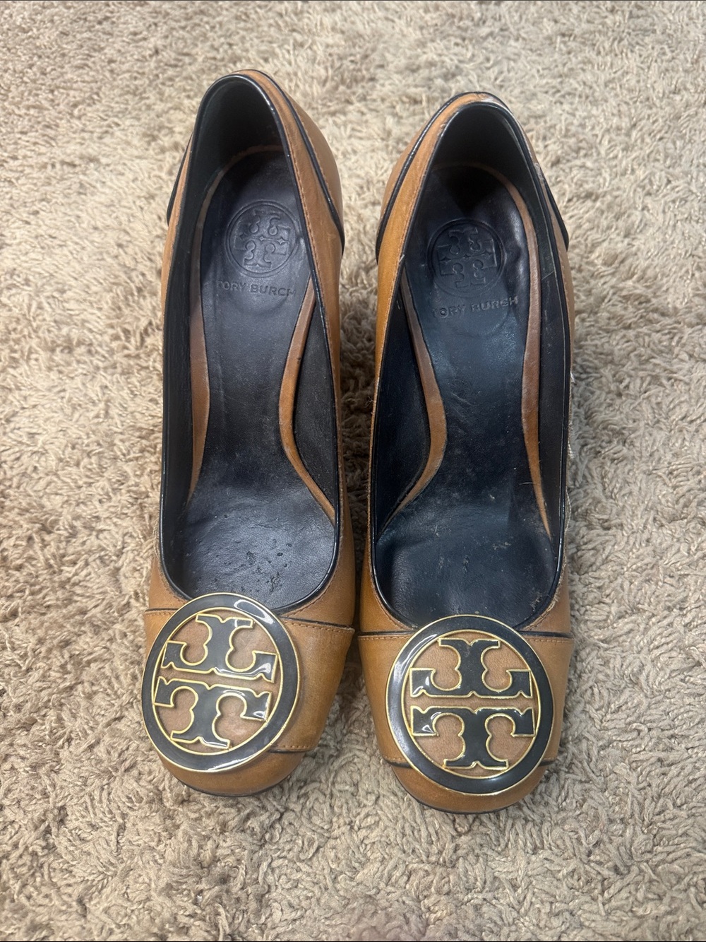 Tory Burch Brown Tan Leather Logo Round-Toe Heels Size 8.5